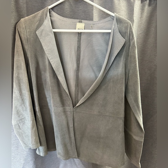 Ecru suade - Picture 1 of 1